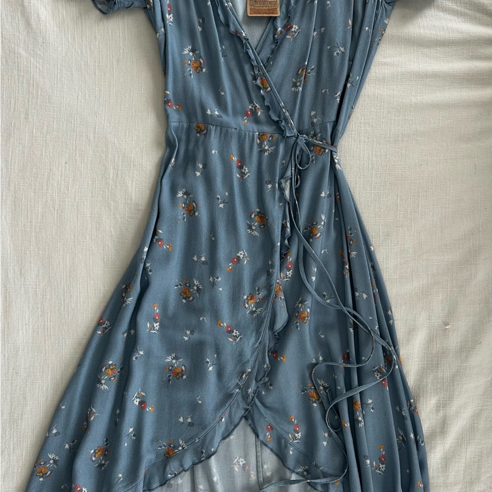 Faherty Blue Floral Wrap Dress - Picture 2 of 3